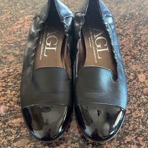 AGL Patent toe flats Sz 38
